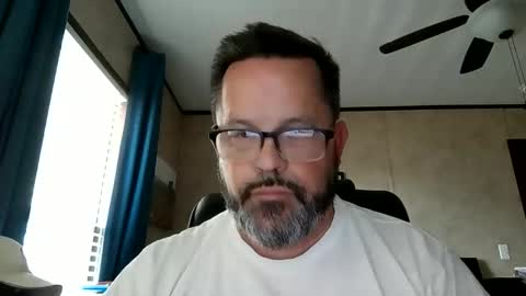 tjhawk86 online show from January 2026 07:52:02 PM