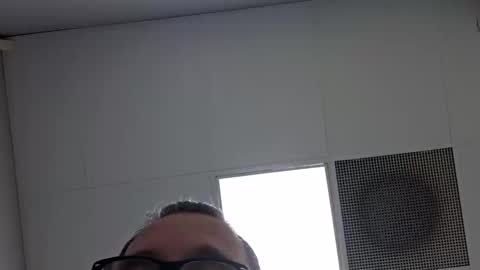 Vols online show from March 2025 05:17:02 PM