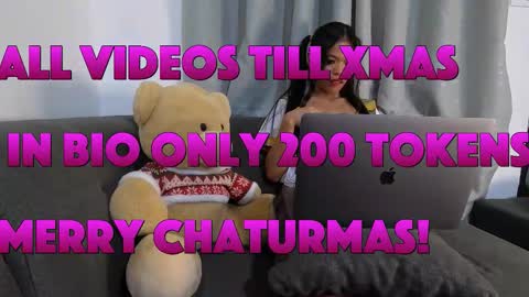 LuckyLaura online show from December 2025 03:08:02 PM