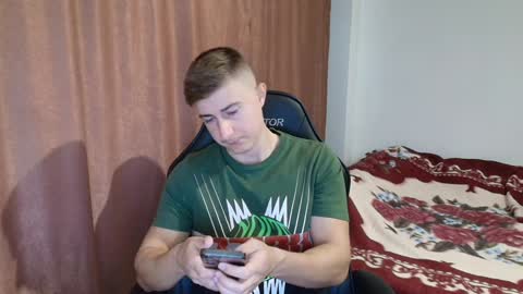 Snapshot of todhorny987 chatting on December 2024 08:15:01 AM todhorny987 online show from December 2024 08:15:01 AM