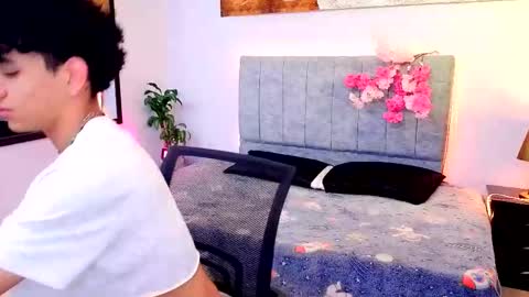 todoroki_g online show from October 2025 11:40:01 AM