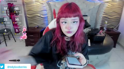 Snapshot of toky_doll chatting on January 2025 07:49:01 PM toky online show from January 2025 07:49:01 PM