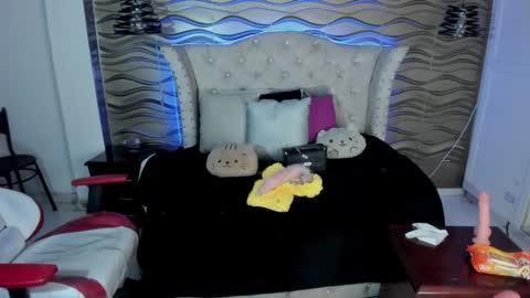 Snapshot of toky_doll chatting on January 2025 01:00:01 AM toky online show from January 2025 01:00:01 AM