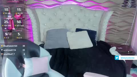 Snapshot of toky_doll chatting on March 2025 11:48:01 PM toky online show from March 2025 11:48:01 PM