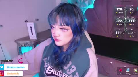 Snapshot of toky_doll chatting on October 2025 12:42:02 AM toky online show from October 2025 12:42:02 AM
