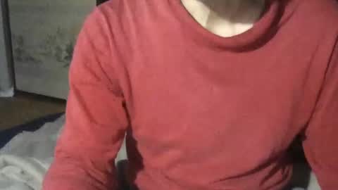 small man online show from December 2024 05:13:01 PM