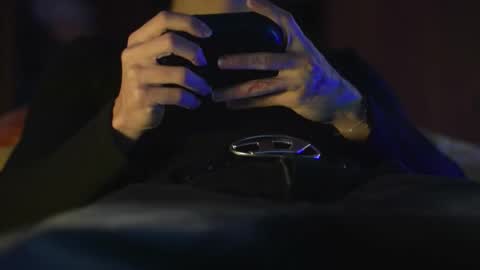 tokyo_oo online show from December 2025 12:03:02 PM