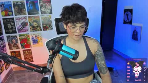 Snapshot of tokyo_uwu chatting on December 2025 05:23:01 AM sofi 3 online show from December 2025 05:23:01 AM