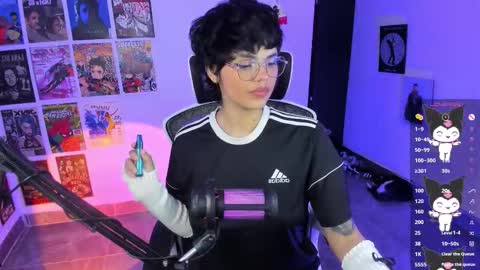 Snapshot of tokyo_uwu chatting on February 2026 09:35:02 AM sofi 3 online show from February 2026 09:35:02 AM