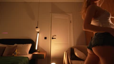 Sage. TG channel  online show from October 2025 08:09:02 PM