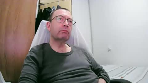 tolon408472 online show from February 2025 08:58:01 PM