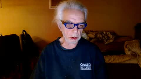 tom112292014 online show from January 2025 01:03:01 AM