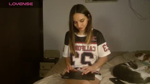 Snapshot of tom316972 chatting on June 2026 04:54:01 AM Flor online show from June 2026 04:54:01 AM