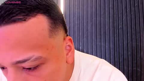 Tom muscle1 online show from November 2025 12:04:02 PM