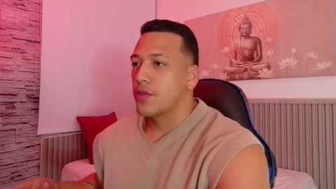 Tom muscle1 online show from November 2025 11:55:02 AM