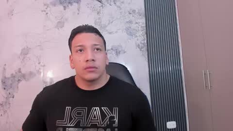 Tom muscle1 online show from February 2026 12:47:02 PM