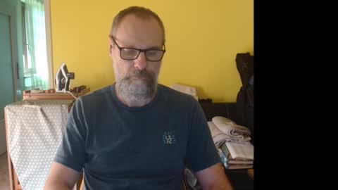 Snapshot of tomasmilian77 chatting on September 2025 01:27:01 PM Tomas Milian online show from September 2025 01:27:01 PM