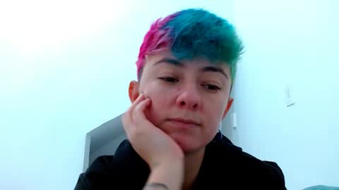 Blue online show from November 2025 02:39:02 PM