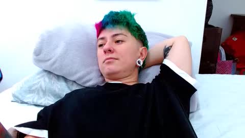 Blue online show from November 2025 04:28:02 PM