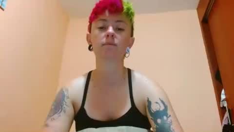 Snapshot of tomboyblue chatting on August 2026 03:22:02 PM Blue online show from August 2026 03:22:02 PM