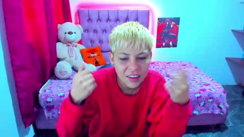 tomboygirl69 online show from December 2024 03:31:02 PM