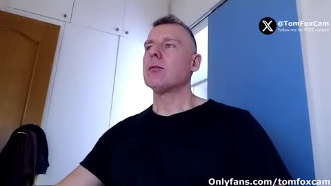 Tom Fox online show from November 2025 10:06:02 AM