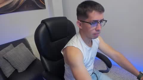 Tomas online show from February 2026 03:51:02 AM