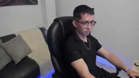 Tomas online show from February 2026 03:59:01 AM