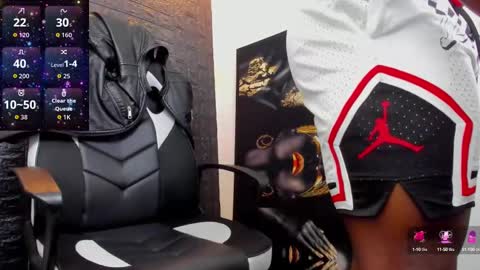 Tom Mike online show from September 2025 05:37:01 PM