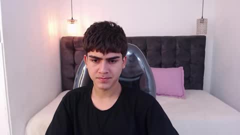 Tommy  online show from January 2025 02:02:02 PM