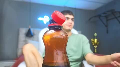 Tommy  online show from February 2025 10:04:01 AM