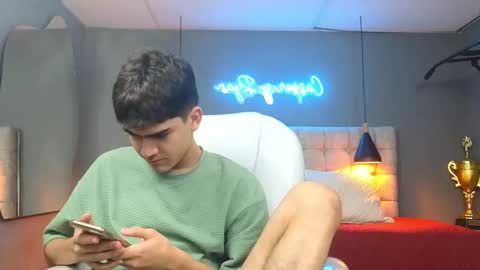 Tommy  online show from February 2025 05:41:01 AM