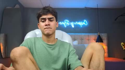 Tommy  online show from March 2025 05:40:01 AM