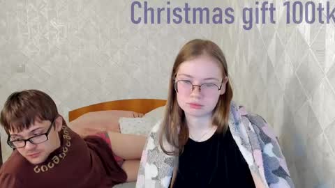 Snapshot of tommy_and_katie chatting on December 2024 10:06:02 AM Tommy loves Katie online show from December 2024 10:06:02 AM
