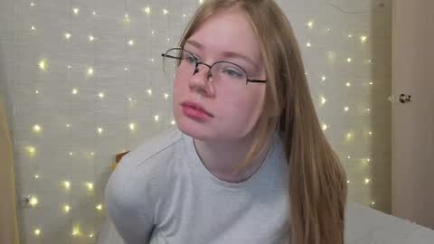 Snapshot of tommy_and_katie chatting on January 2025 10:34:01 AM Tommy loves Katie online show from January 2025 10:34:01 AM