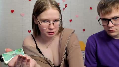 Snapshot of tommy_and_katie chatting on February 2025 09:53:02 AM Tommy loves Katie online show from February 2025 09:53:02 AM