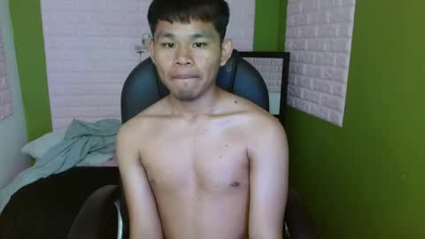 Snapshot of tommy_cherry chatting on September 2025 05:36:02 PM Tommy online show from September 2025 05:36:02 PM