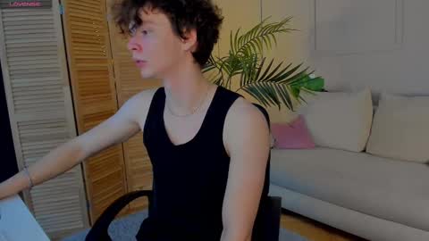 Tommy online show from February 2025 03:49:02 PM