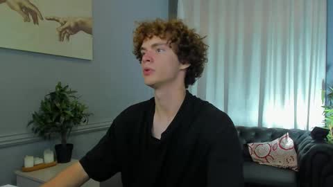 Tommy online show from September 2025 03:13:01 PM