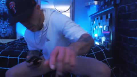 Tommy online show from December 2025 03:05:01 PM