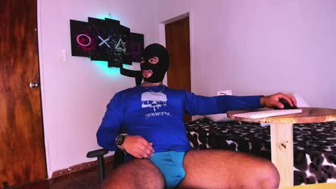 tommy_sccott online show from December 2024 04:56:02 AM