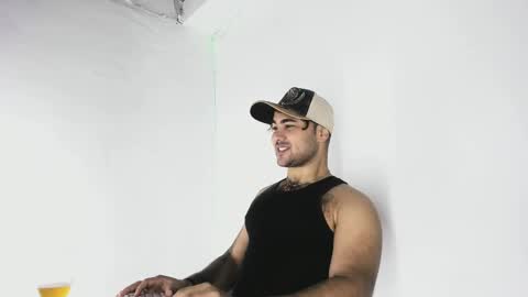 tommy_sccott online show from September 2025 10:26:02 PM