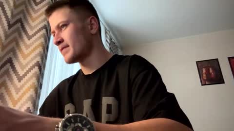 Snapshot of tommy_shak chatting on January 2025 08:03:02 AM Tommy Shak online show from January 2025 08:03:02 AM