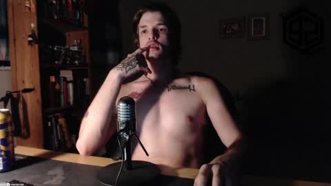 Snapshot of tommy_sins92 chatting on December 2024 09:26:01 PM Tommy Sins online show from December 2024 09:26:01 PM