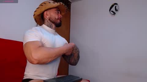 Steven online show from November 2025 05:51:02 AM