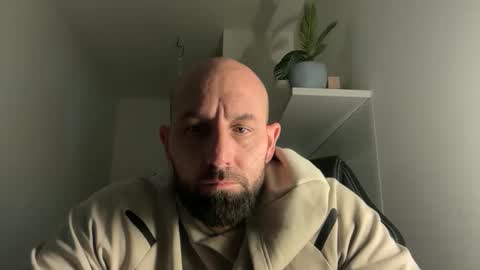 Thomas Fit online show from October 2025 04:50:01 PM