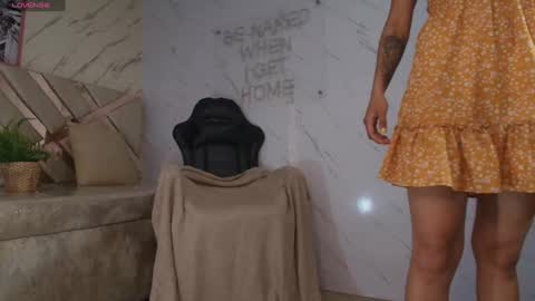 leyla  online show from February 2025 03:29:02 AM