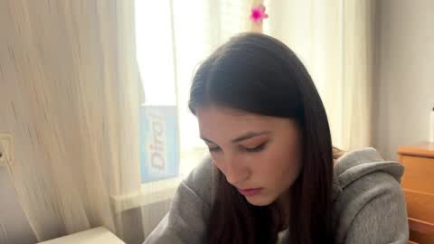 Snapshot of tomokozaya chatting on May 2026 09:17:01 AM Elizabeth online show from May 2026 09:17:01 AM