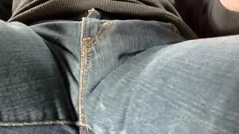 Snapshot of tomscibbly chatting on January 2025 10:46:01 PM tomscibbly online show from January 2025 10:46:01 PM