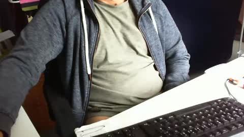 Tom online show from September 2025 11:12:02 AM